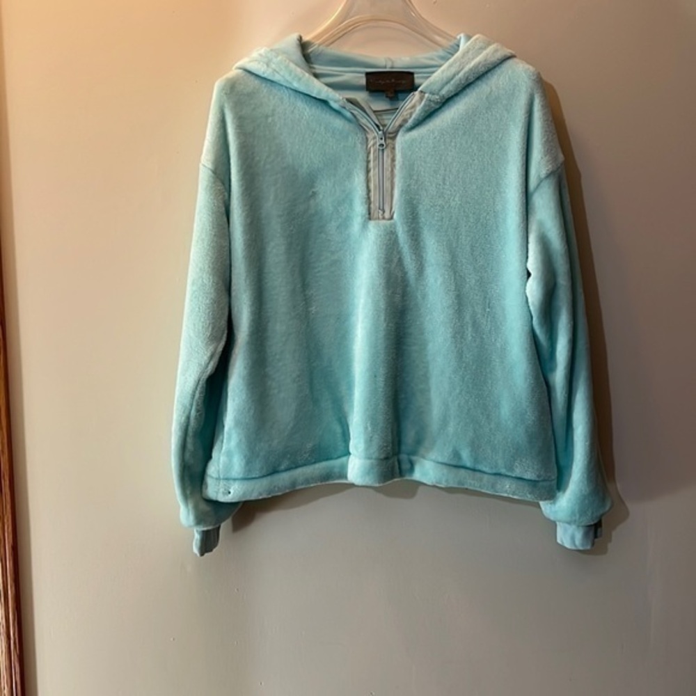 Sunday in Brooklyn blue three-quarter soft zip up a size small